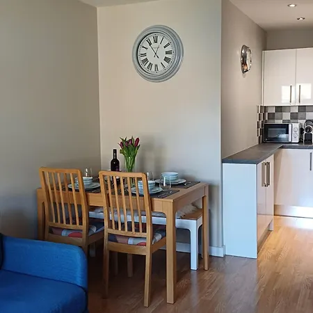 Stylish Modern With Parking