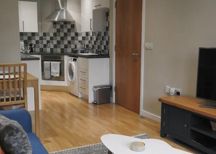 Stylish Modern With Parking